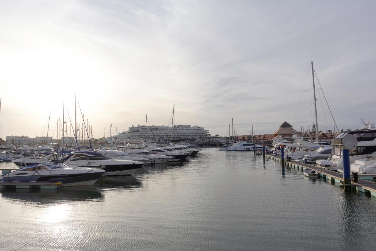 Hopstays Vilamoura All In - Marina View Apartment Quarteira Exteriér fotografie